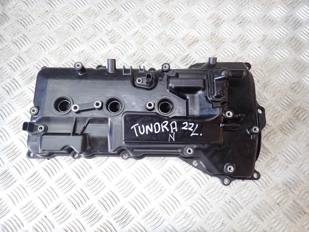 Pokrywa Osłona Zaworów Lewa V35A-K83C 3.4 3.5 Toyota Tundra 2022