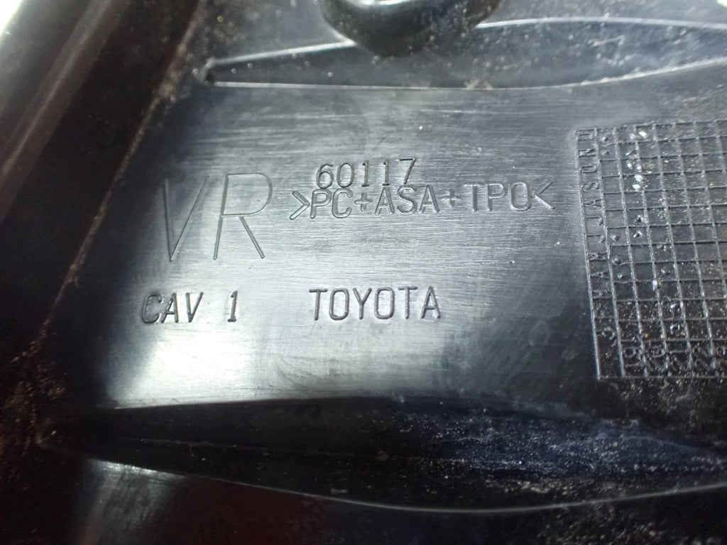 Osłona Listwa Słupka Błotnika Przód Lewa Prawa Toyota Sienna XL40 2021