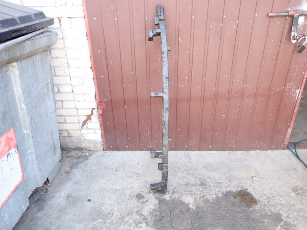 Absorber Zderzaka Przedni Przód Toyota Sienna XL40 2021-