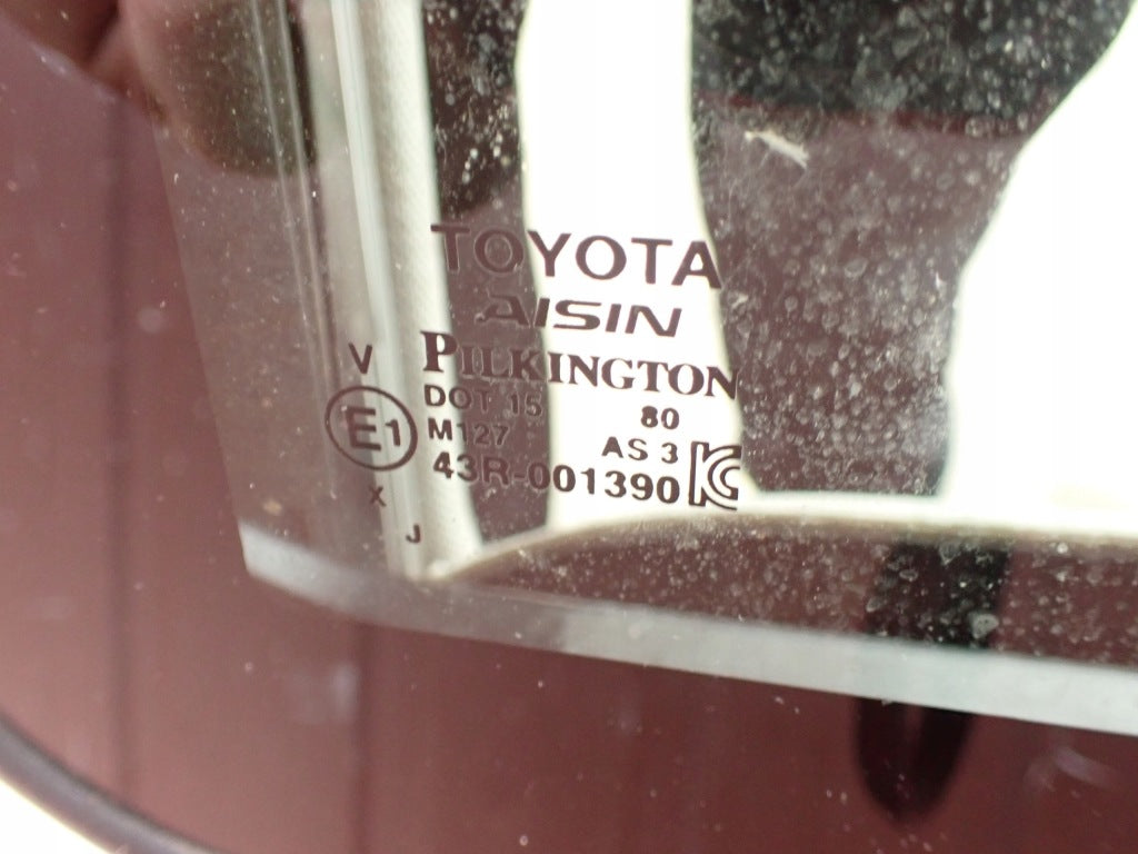 Szyberdach Kpl. Toyota Sienna XL40 2021
