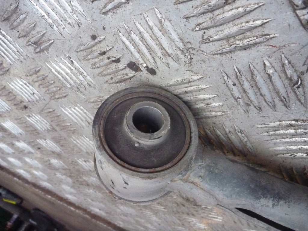 Upper Control Arm Left Toyota Tundra Sequoia 2007