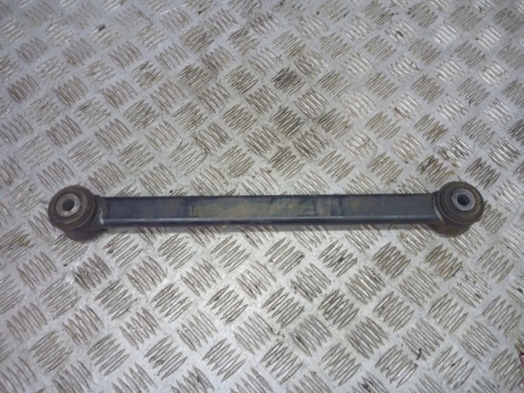 Rear Control Arm Suburban Escalade Tahoe Yukon 2015-
