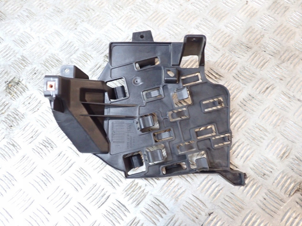Chevrolet Tahoe 21- Module Mount Bracket