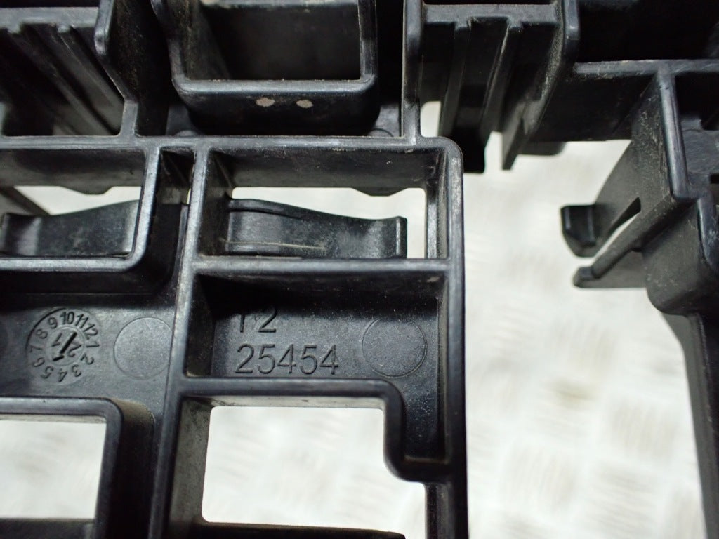 Uchwyt Mocowanie Radaru Przód Honda Pilot 4 YG2 4x4 23-