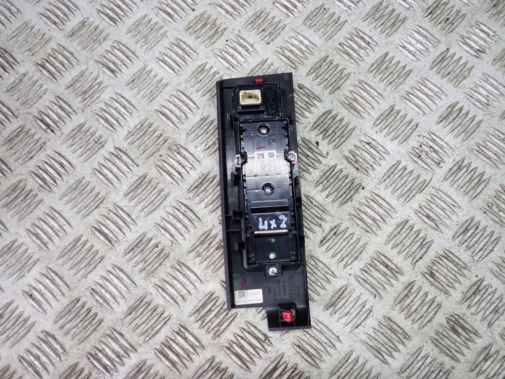 Panel Przełącznik Szyb Lusterek Toyota Sienna Camry Tundra Highlander 2022