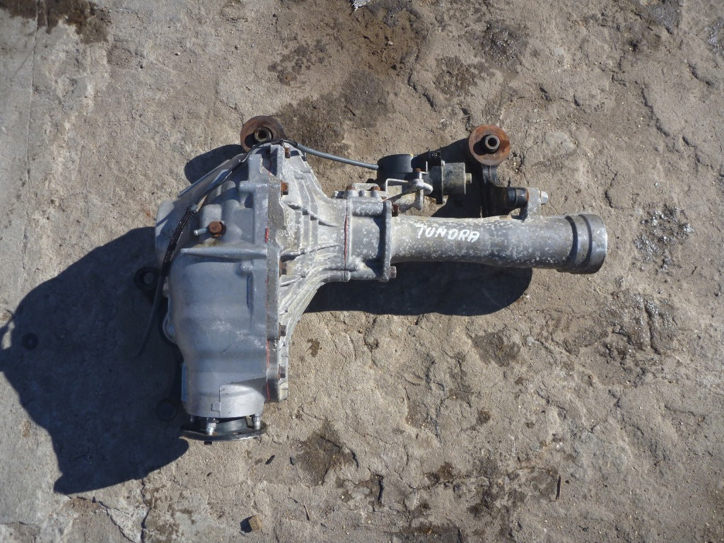 Dyfer Przedni Most Toyota Tundra Sequoia 5.7 07-