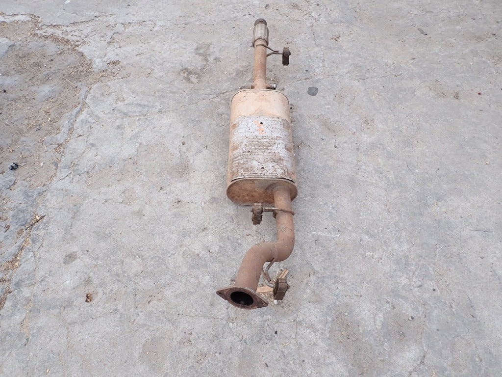 Muffler Exhaust Center Chevrolet Tahoe Suburban Yukon 5.3 2021-
