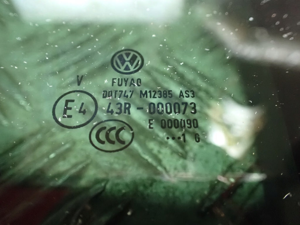 Szyba Karoseryjna Drzwi Lewych Tylnych Tył VW Atlas R-Line 2022