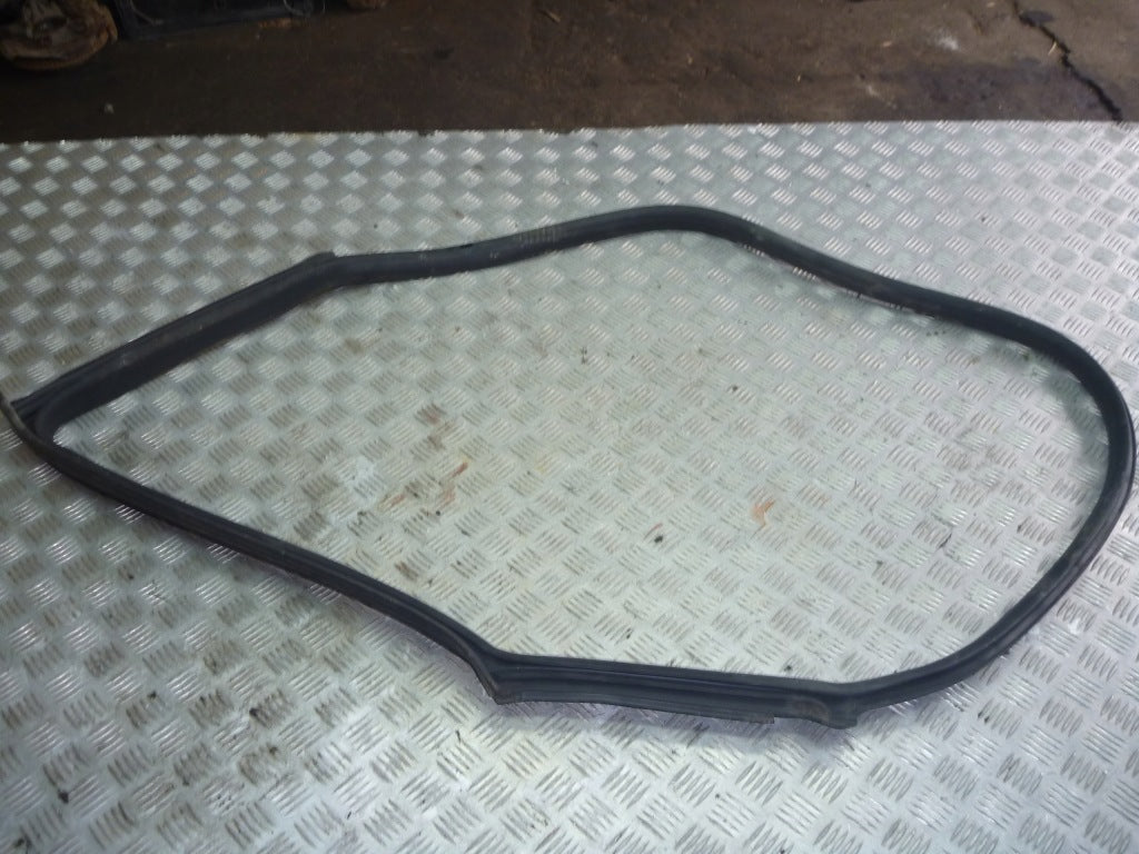 Door Seal Maserati Quattroporte 13-