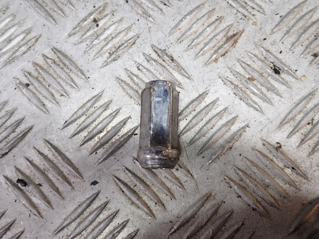 Chrome Wheel Nut Bolt Dodge Ram V 19-