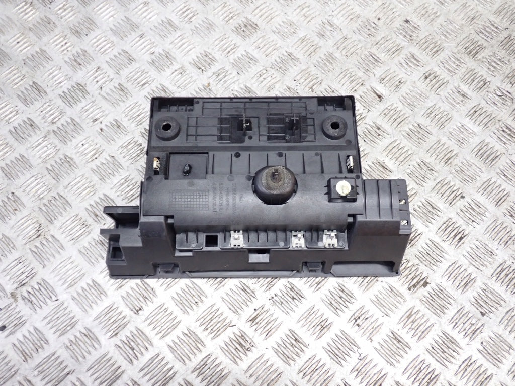 Podstawa Obudowa Małego Akumulatora Ford F150 3.5 2022
