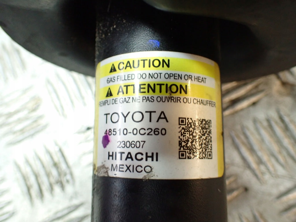 Amortyzator McPherson Przedni Przód Toyota Tundra Sequoia 4x4 22-