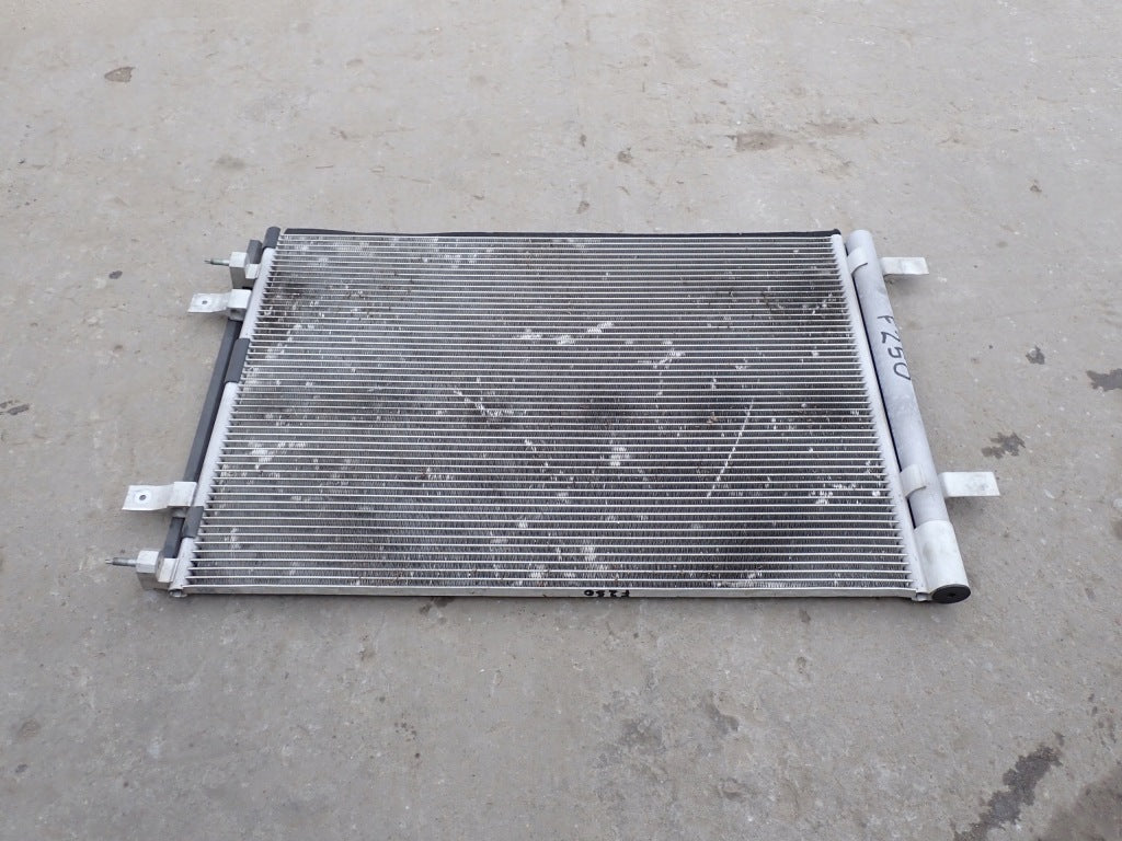 Chłodnica klimatyzacji Skraplacz Ford F350 F250 6.2 4x4 2017- Autolandparts, widok z przodu, nowa część samochodowa