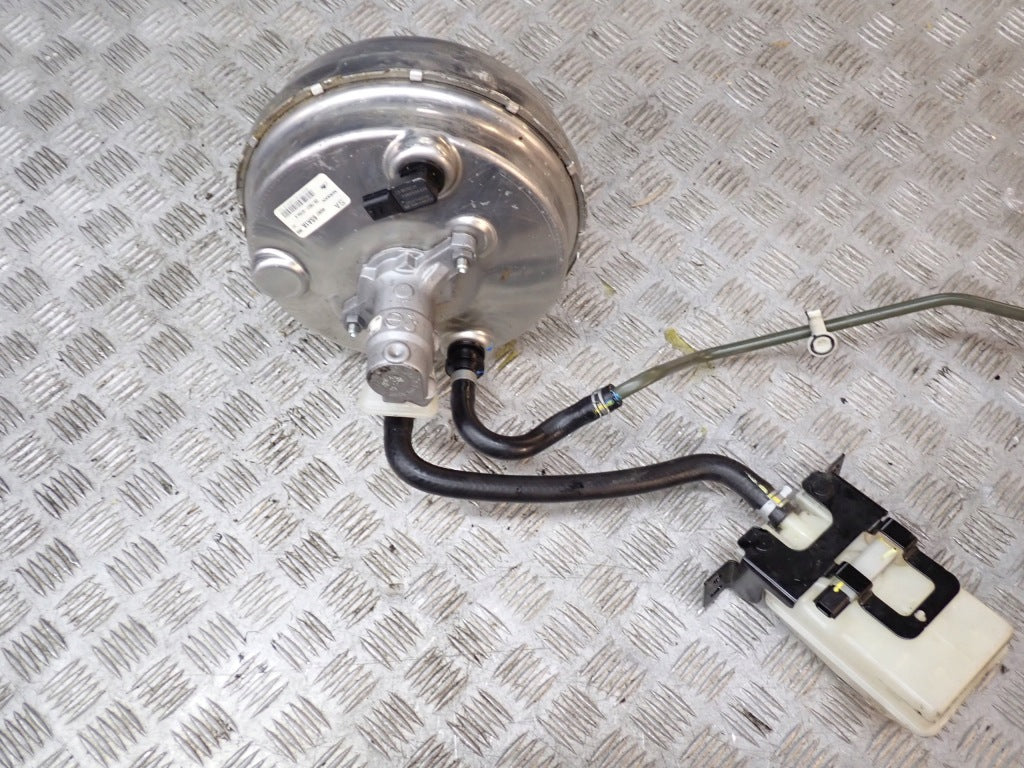 Pompa Hamulcowa Serwo Zbiorniczek Infiniti QX60 Nissan Pathfinder 22-