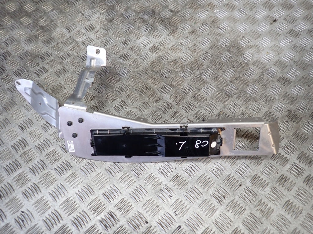 High Frequency Antenna Mount Chevrolet Corvette C8 Convertible 2020-