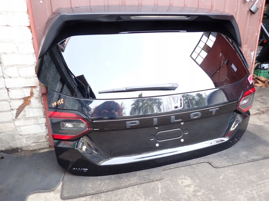 Klapa Tylna Kpl. Szyba Lampy Kamera Lampy Lotka Honda Pilot 4 YG2 4x4 23-