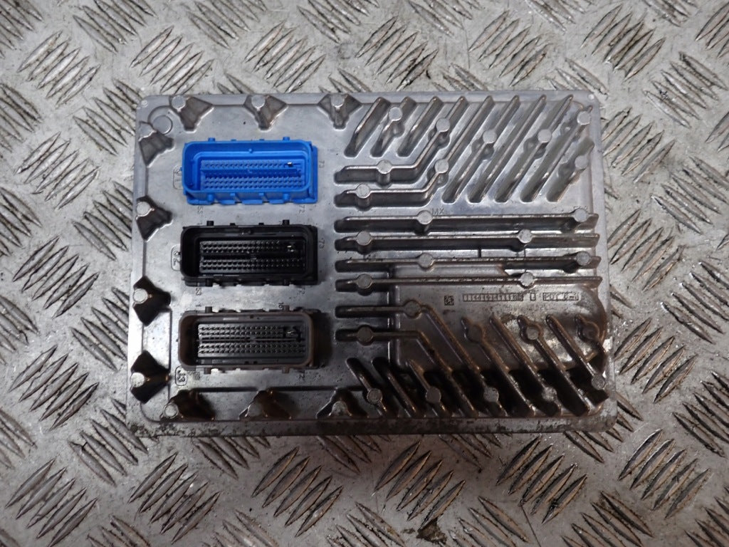 Komputer Sterownik Silnika ECU Chevrolet Corvette C7 6.2 2014-