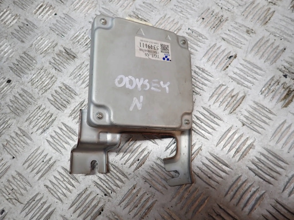 Moduł Sterownik Stabilizator Napięcia Honda Odyssey 2018