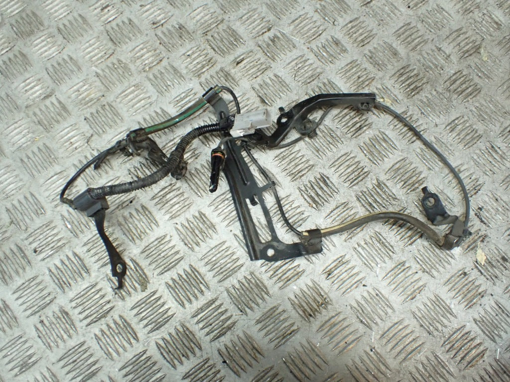 ABS Sensor Front Right Left Toyota Tundra Sequoia 22-