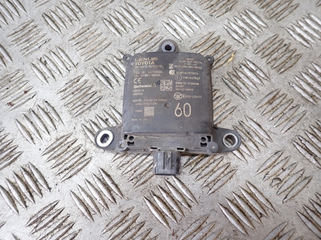 Radar Sensor Tylny Blind Spot Martwe Pole Toyota Sienna XL40 2021-