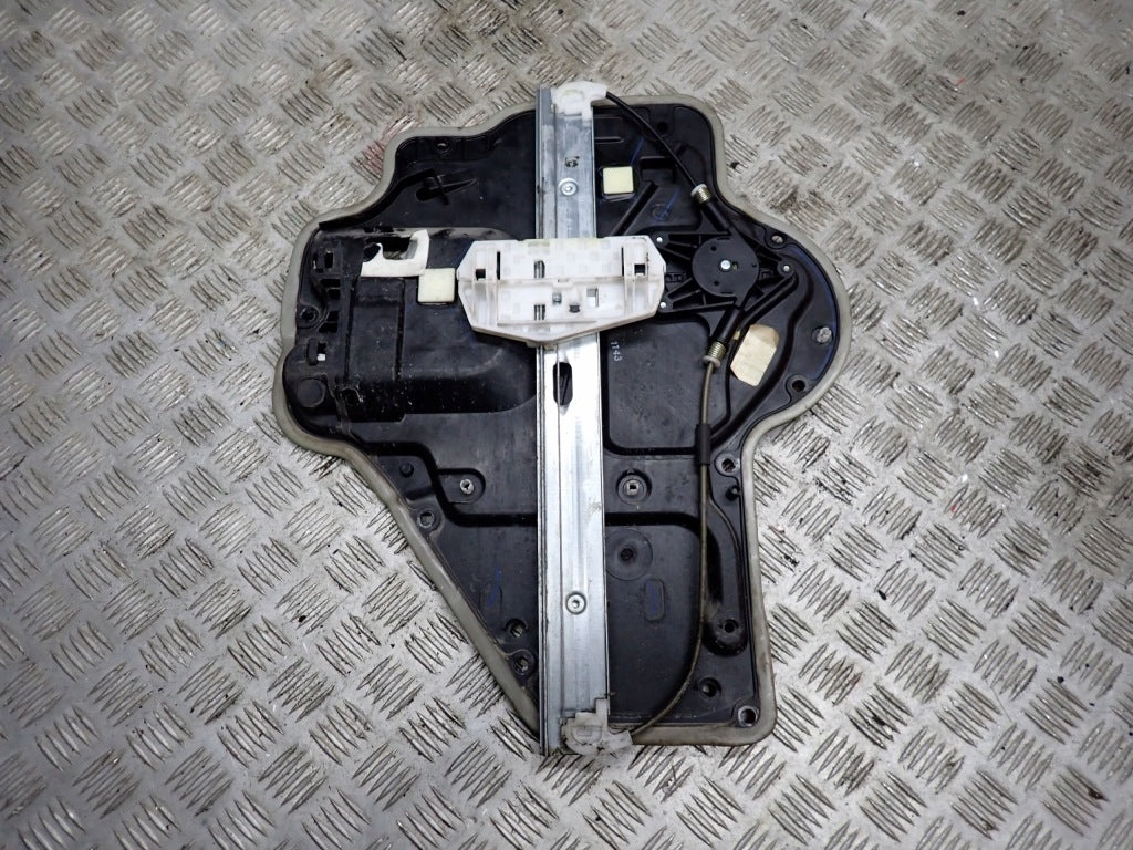 Podnośnik Szyby Tylny Tył Jeep Wrangler JK 08-