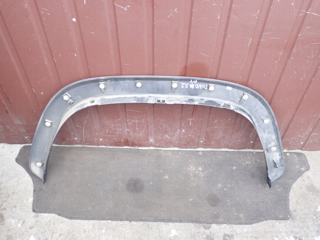 Right Rear Bumper Fender Trim Toyota Tundra Crew Max 2022-