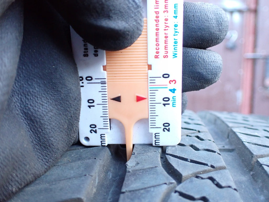 Koła Felgi Alufelgi 22 Opony 275/50 R22 Chevrolet Tahoe Suburban SIlverado