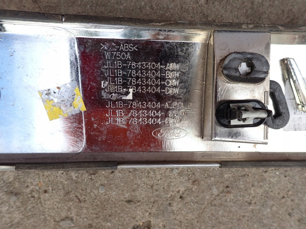 Listwa Blenda Chrom Klapy Klapy Tylnej Tylna Tył Ford Expedition 3.5 2020