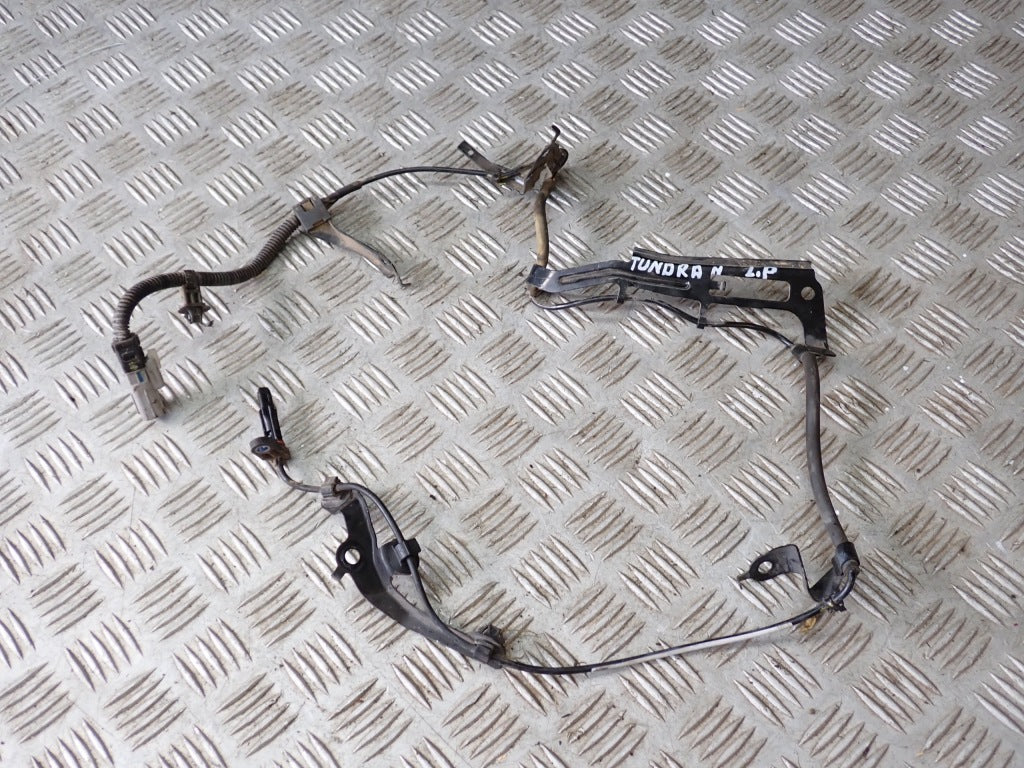 ABS Sensor Front Right Left Toyota Tundra Sequoia 22-