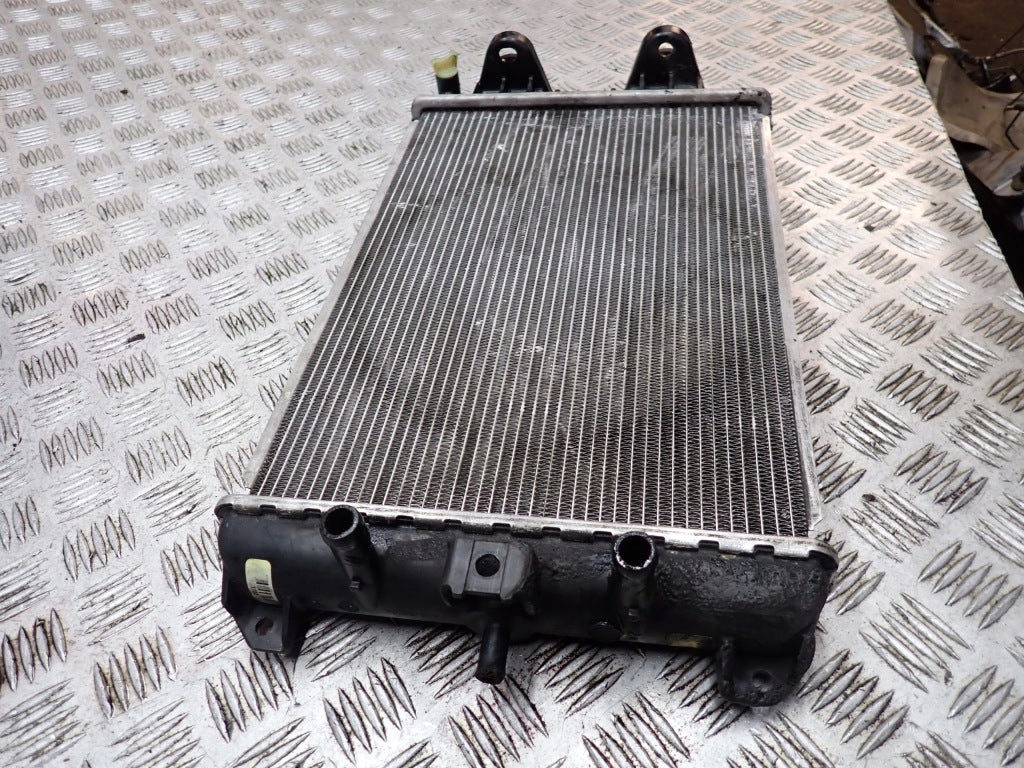 Rear Water Radiator Chevrolet Corvette C8 Z51 2020-