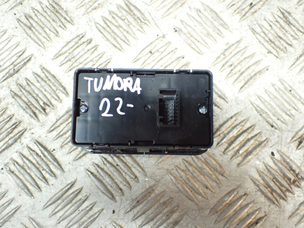 Panel Sterownik Napędów Toyota Tundra Lexus LS570 2022