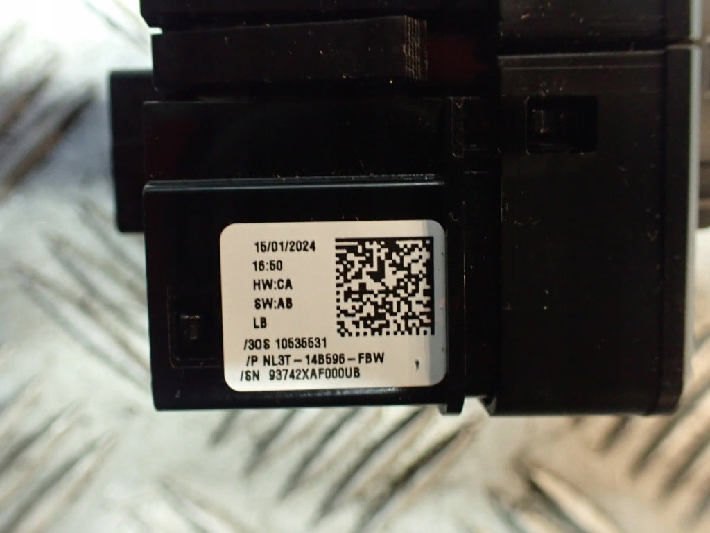 Drive Panel Control Axle Lock Ford F150 2021-