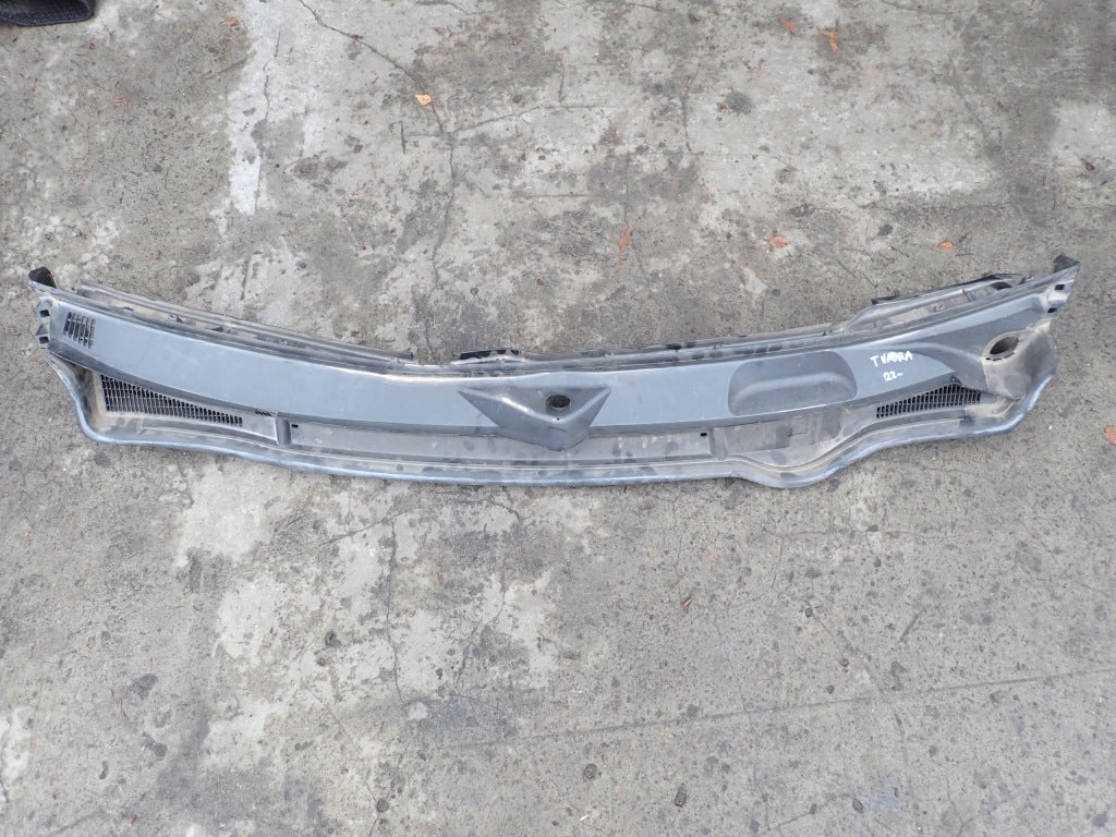 Podszybie Toyota Tundra Sequoia 2022-