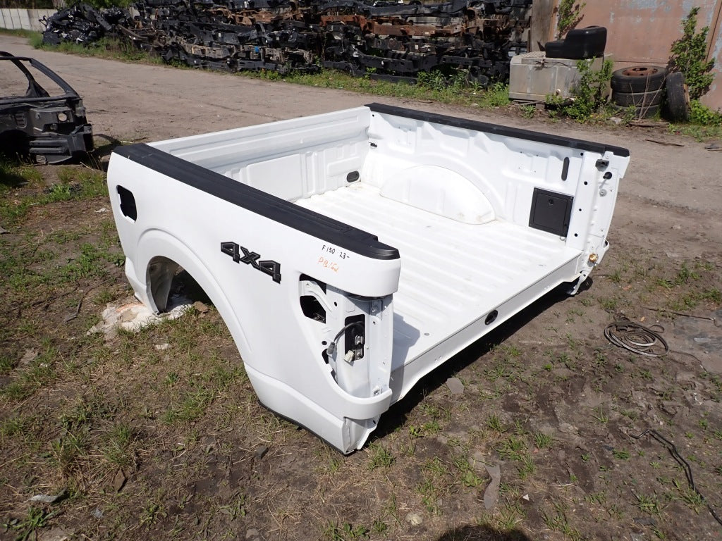 Paka Tylna Kpl. Buda Bok Paki Ford F150 3.5 XLT Crew Cab 5.5 ft 2024