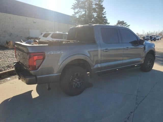 Prawe tylne drzwi z szybą do Ford F150 Crew Cab 2025, komplet, oryginalny, w kolorze lakierowanym, Autolandparts