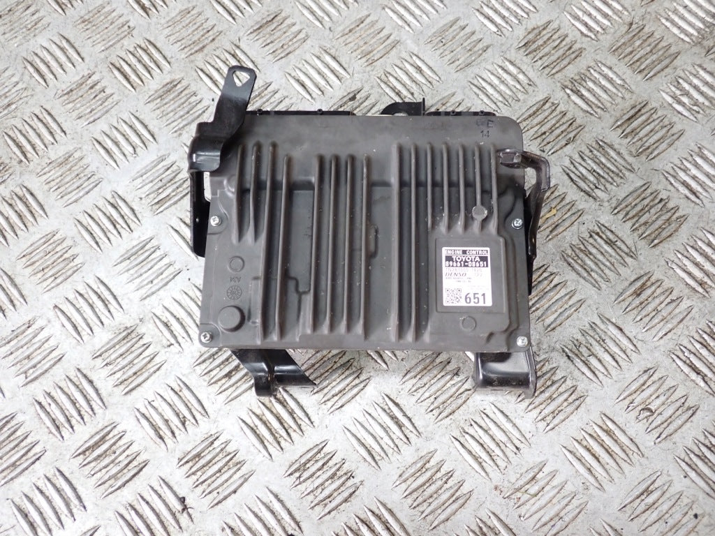 Komputer Sterownik Silnika Toyota Sienna XL40 2.5 Hybrid 2021-