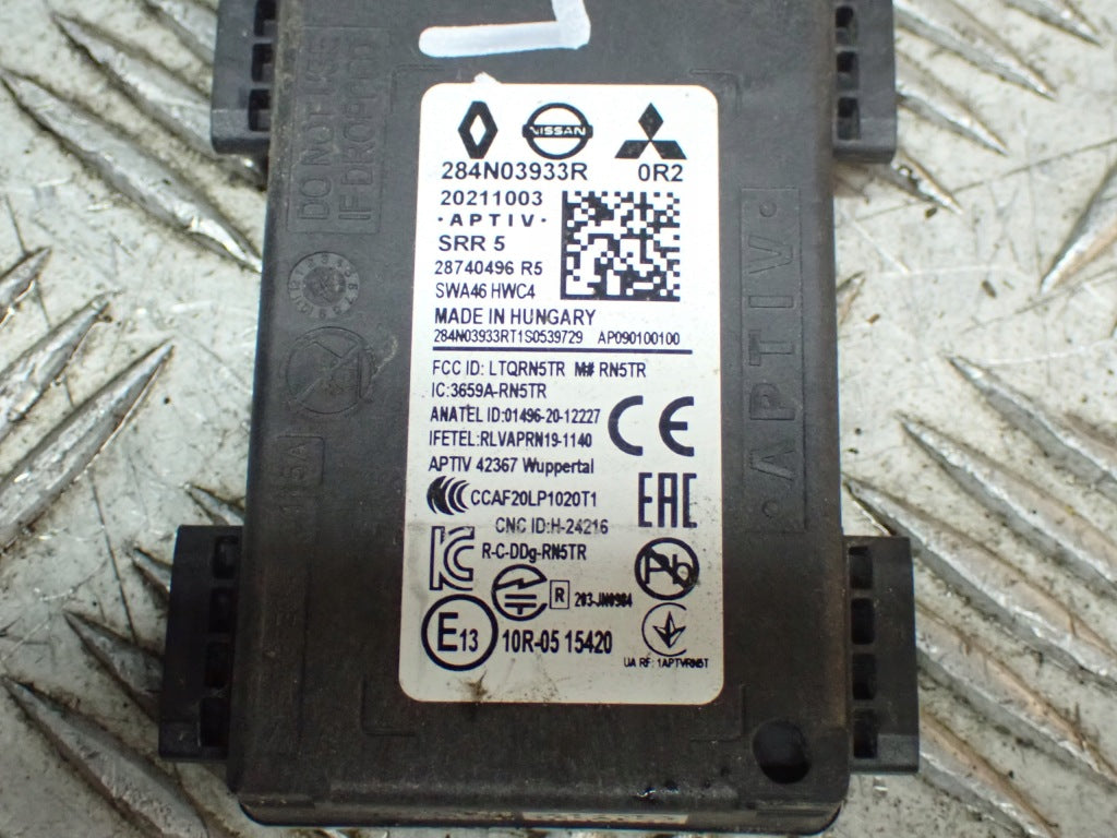 Radar Czujnik Martwego Pola Infiniti QX60 22-