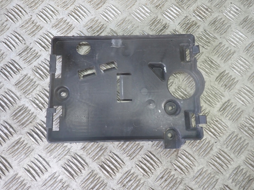 Mocowanie Uchwyt Komputera ECU Chevrolet Corvette C7 2014-