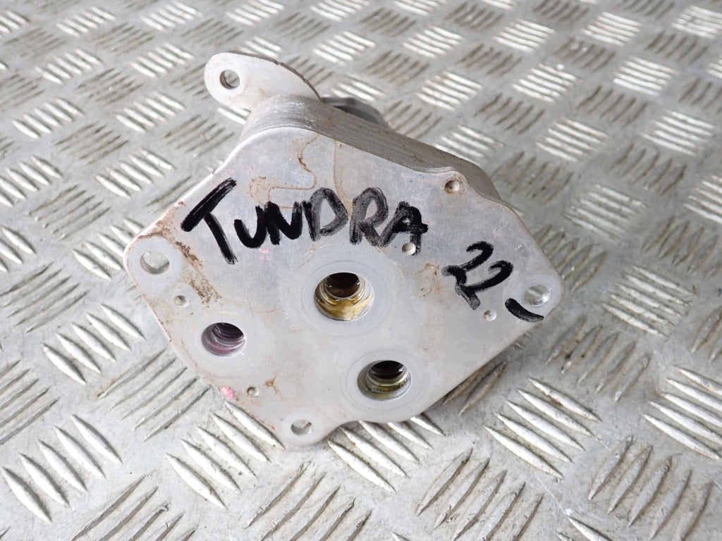 Chłodnica Oleju Silnika 3.4 3.5 V35A-K83C Toyota Tundra 2022