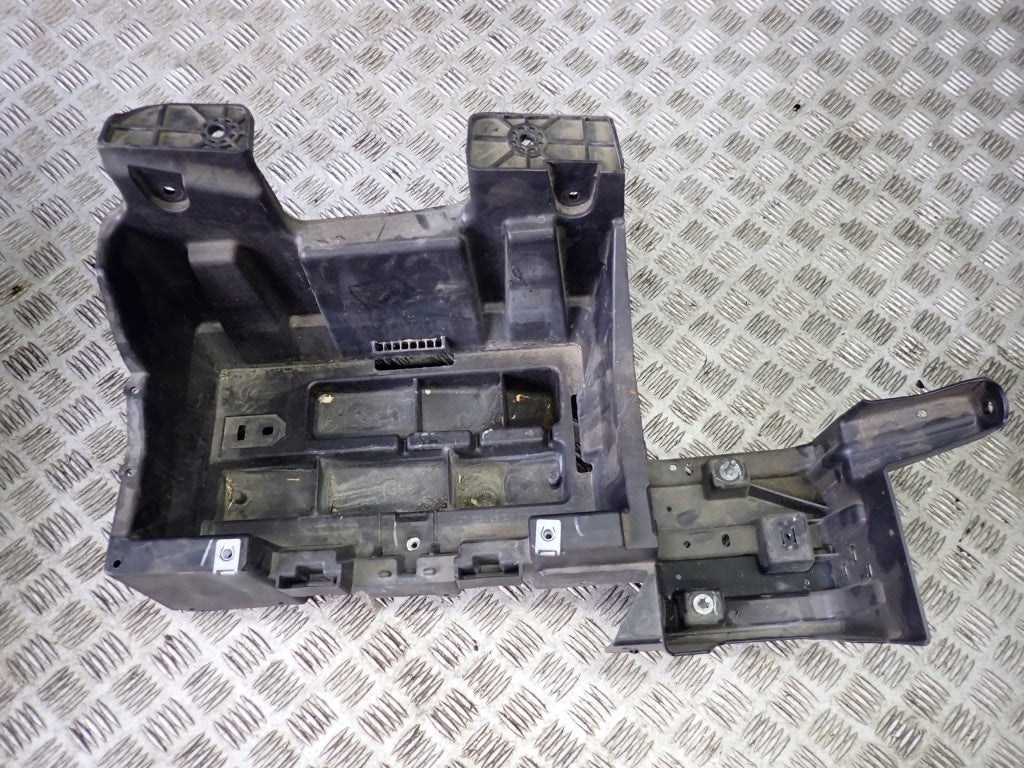 Base Battery Housing Dodge Ram V 19-