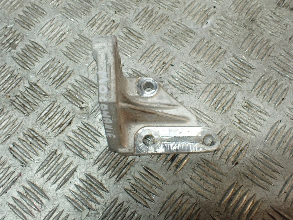 Mocowanie Wspornik Łapa Silnika Infiniti QX60 L51 Nissan Pathfinder R53 22-