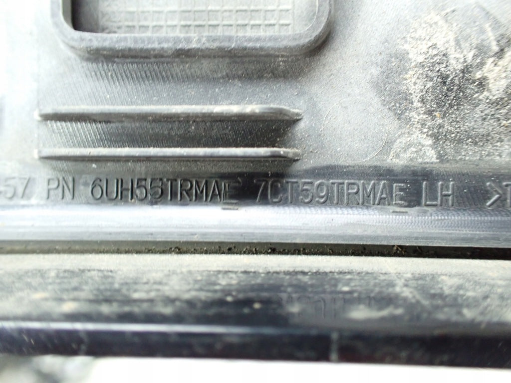 Left Rear Fender Trim Jeep Wagoneer Grand Wagoneer WS 5.7 22-