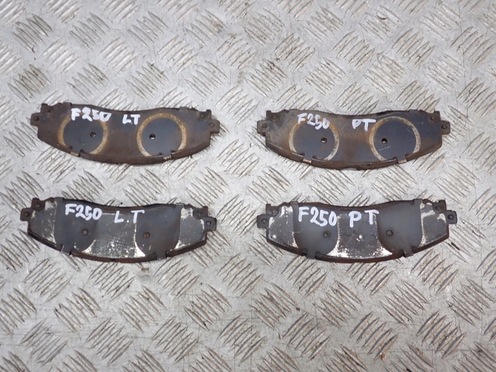Rear Brake Pads Ford F350 F250 6.2 4x4 Super Duty 2021