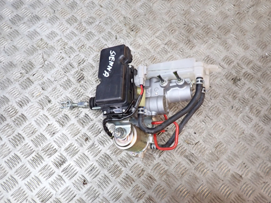Pompa Hamulcowa Elektryczna Toyota Sienna XL40 2.5 Hybrid 2021