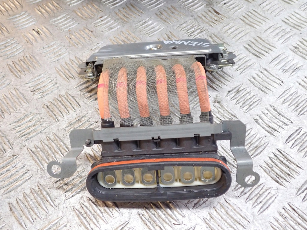 Wiring Harness for the 2021 Toyota Sienna XL40