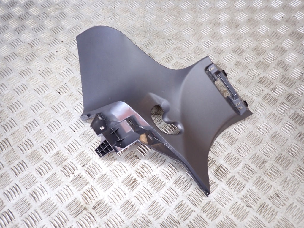 Osłona Słupka C Dolna Prawa Toyota Sienna XL40 2021