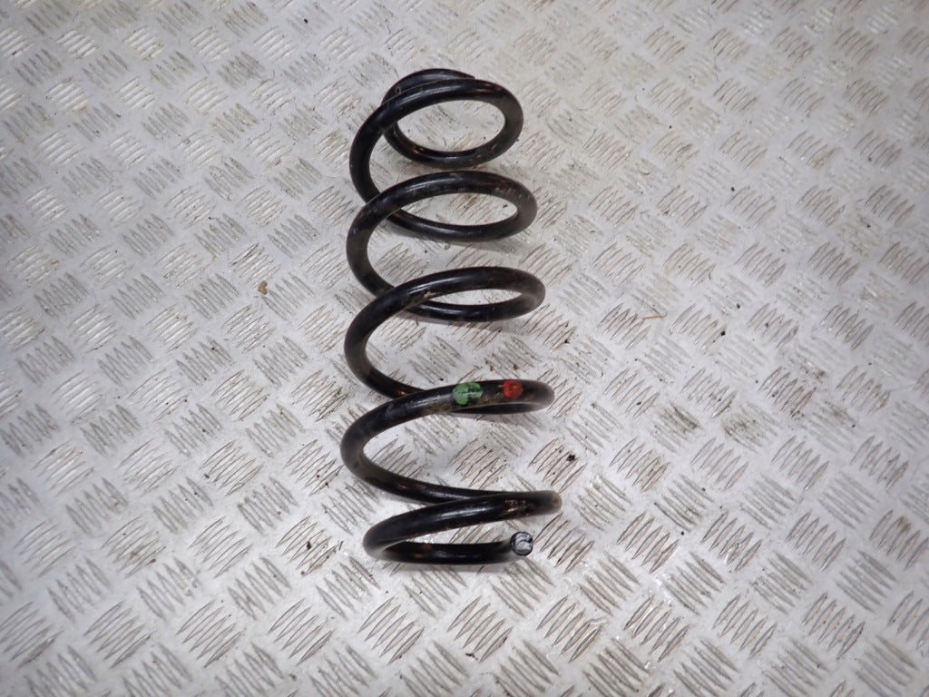 Sprężyna Tylna Zawieszenia Toyota Sienna XL40 2021