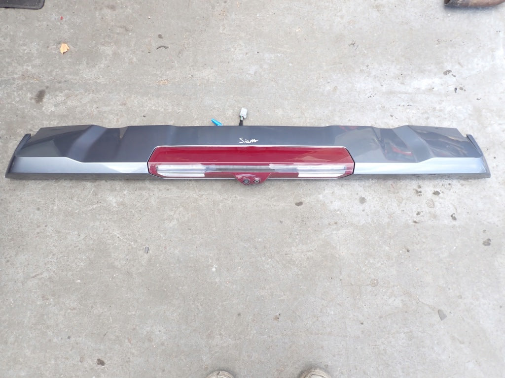 Spoiler Lotka Kabiny Lampka Kamera GMC Sierra Chevrolet Silverado 2019-