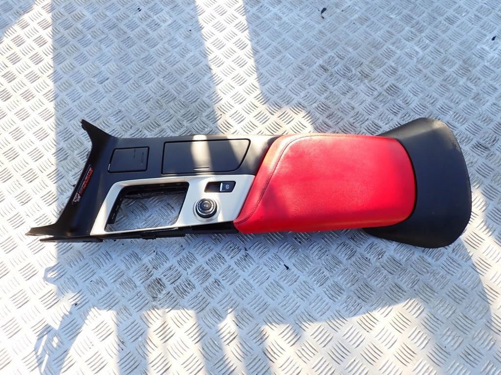 Tunnel Armrest Kit Chevrolet Corvette C7 2LT