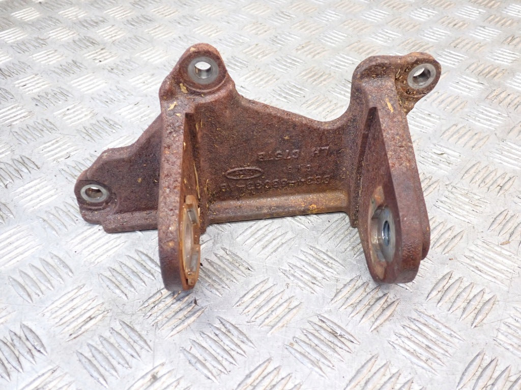 Łapa Mocowanie Silnika Lewa Ford F350 F250 6.2 4x4 SuperDuty 2021